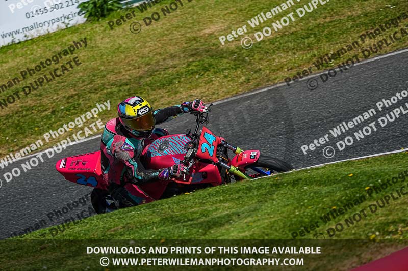 enduro digital images;event digital images;eventdigitalimages;mallory park;mallory park photographs;mallory park trackday;mallory park trackday photographs;no limits trackdays;peter wileman photography;racing digital images;trackday digital images;trackday photos